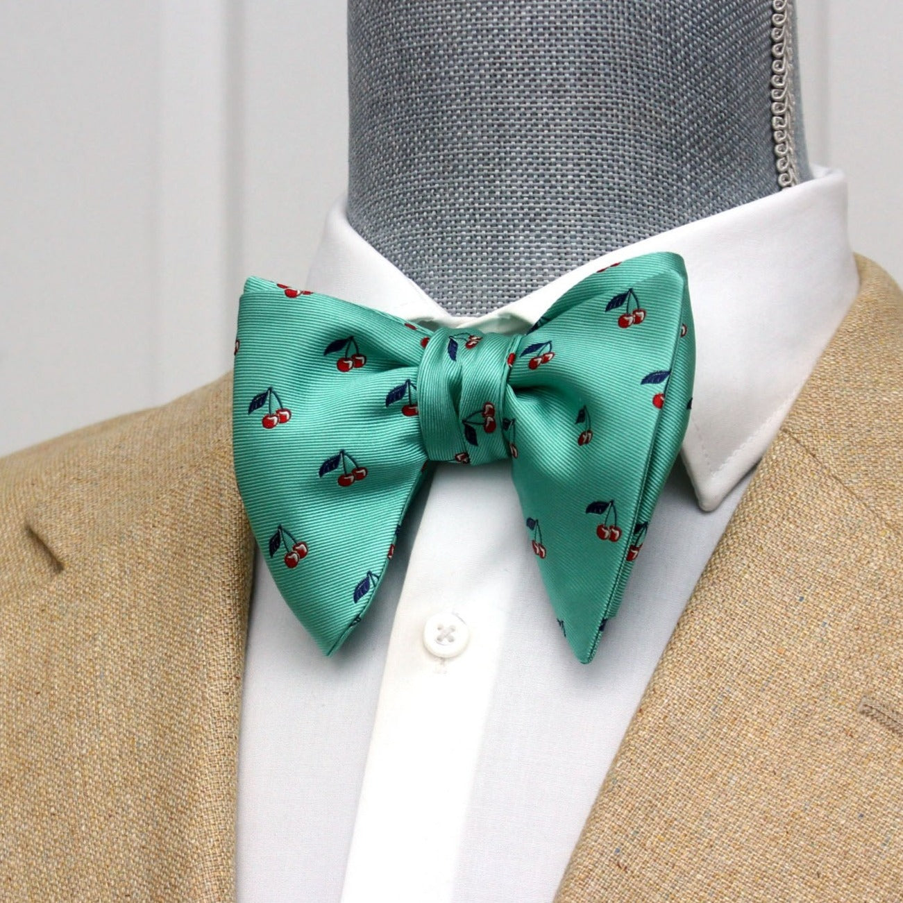 Green Silk Big Butterfly Bow Tie