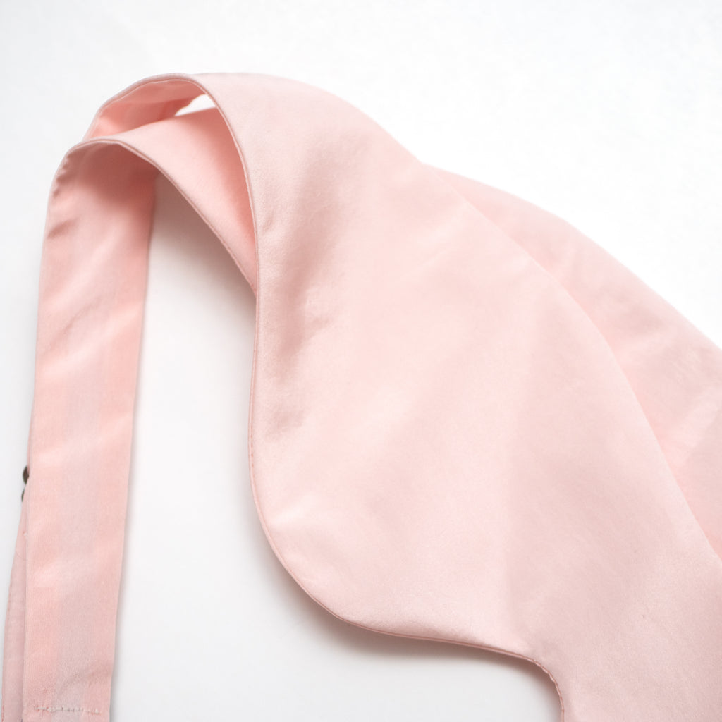 Big Butterfly Silk Bow Tie Rose S703