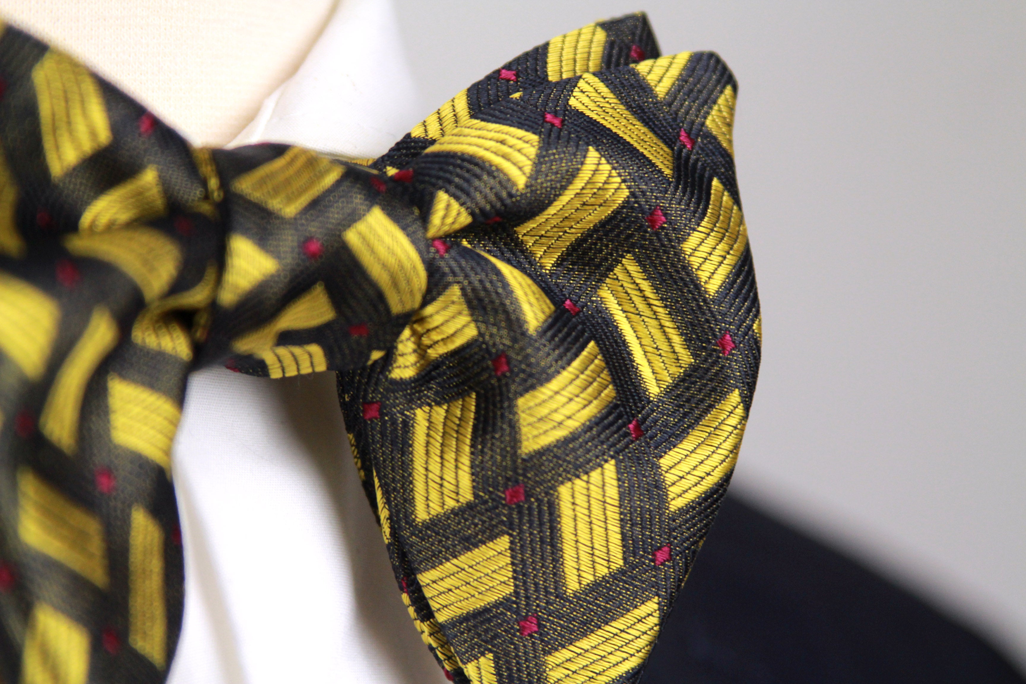 Big Butterfly Silk Bow Tie