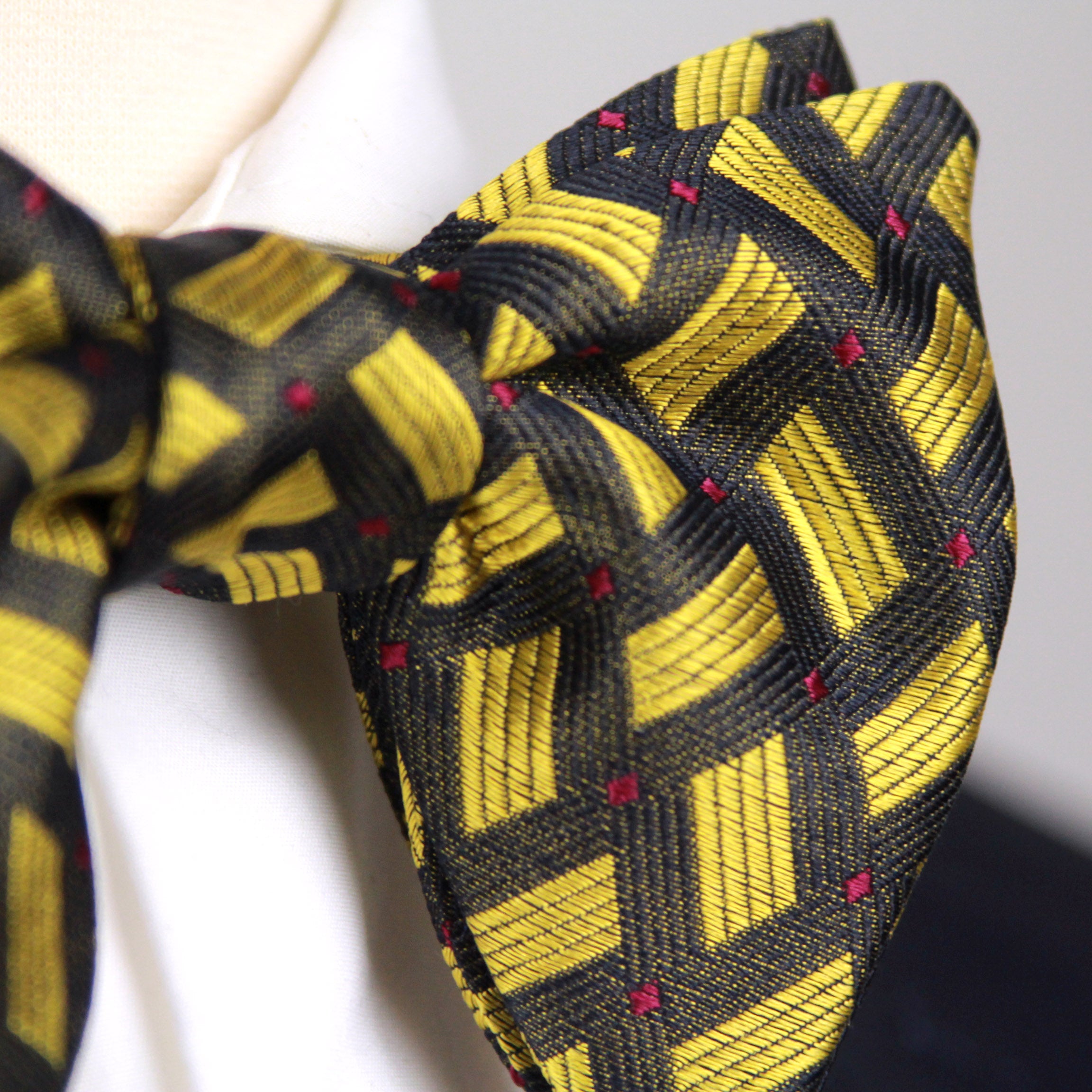 Big Butterfly Silk Bow Tie