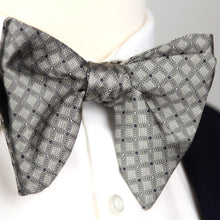Load image into Gallery viewer, Grey Big Butterfly Silk Bow Tie
