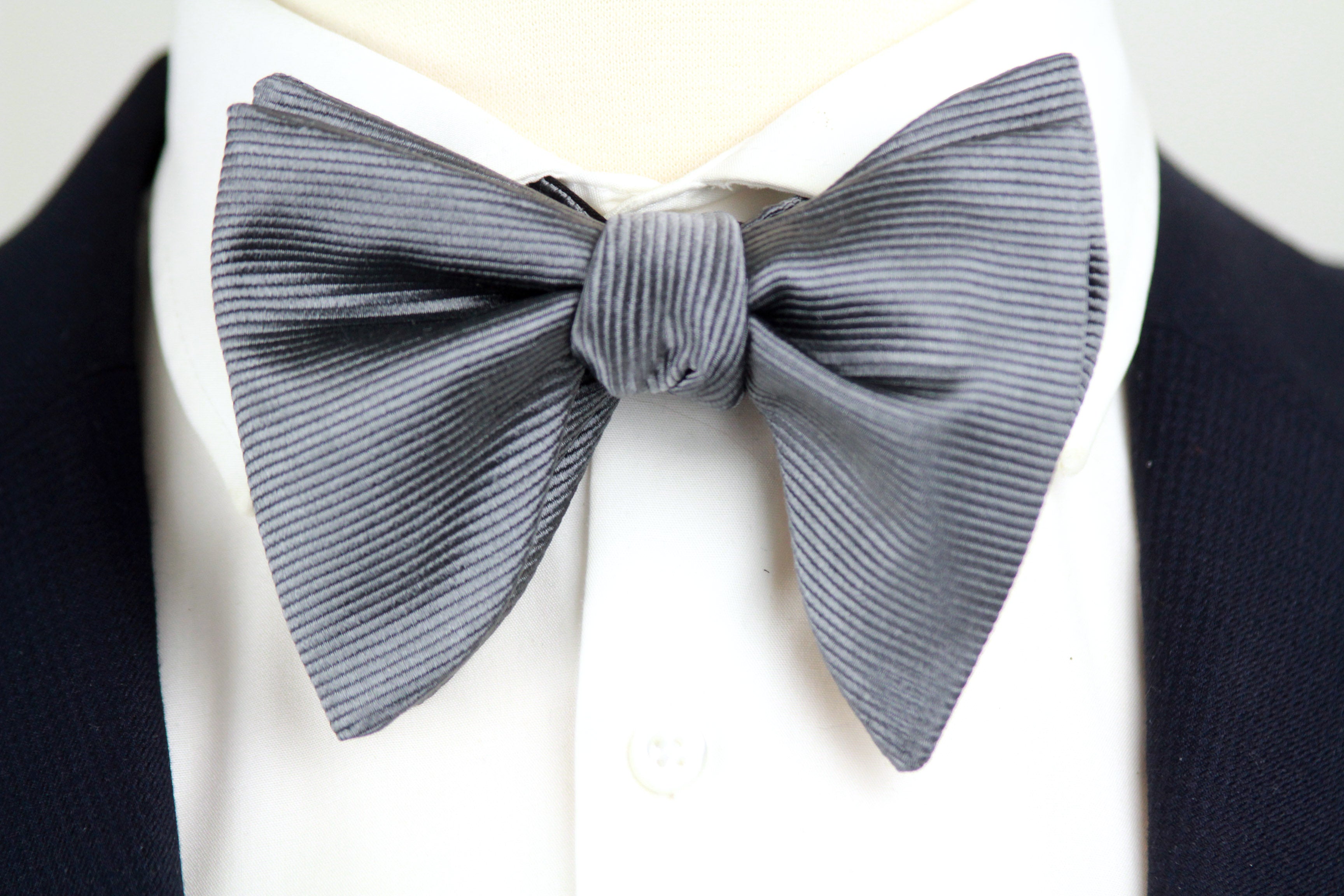 Men's Large Silk Bow Tie