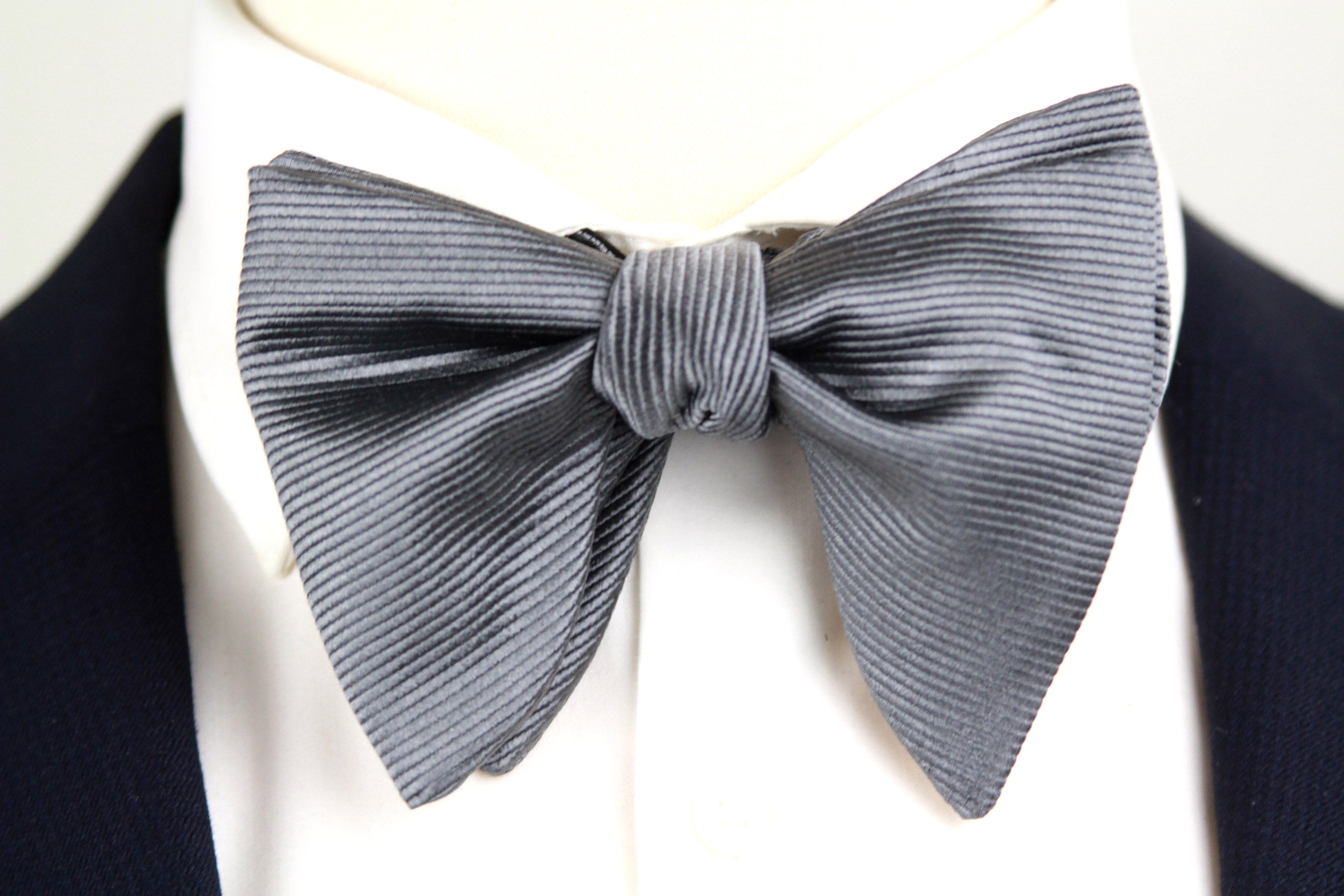 Men's Large Silk Bow Tie
