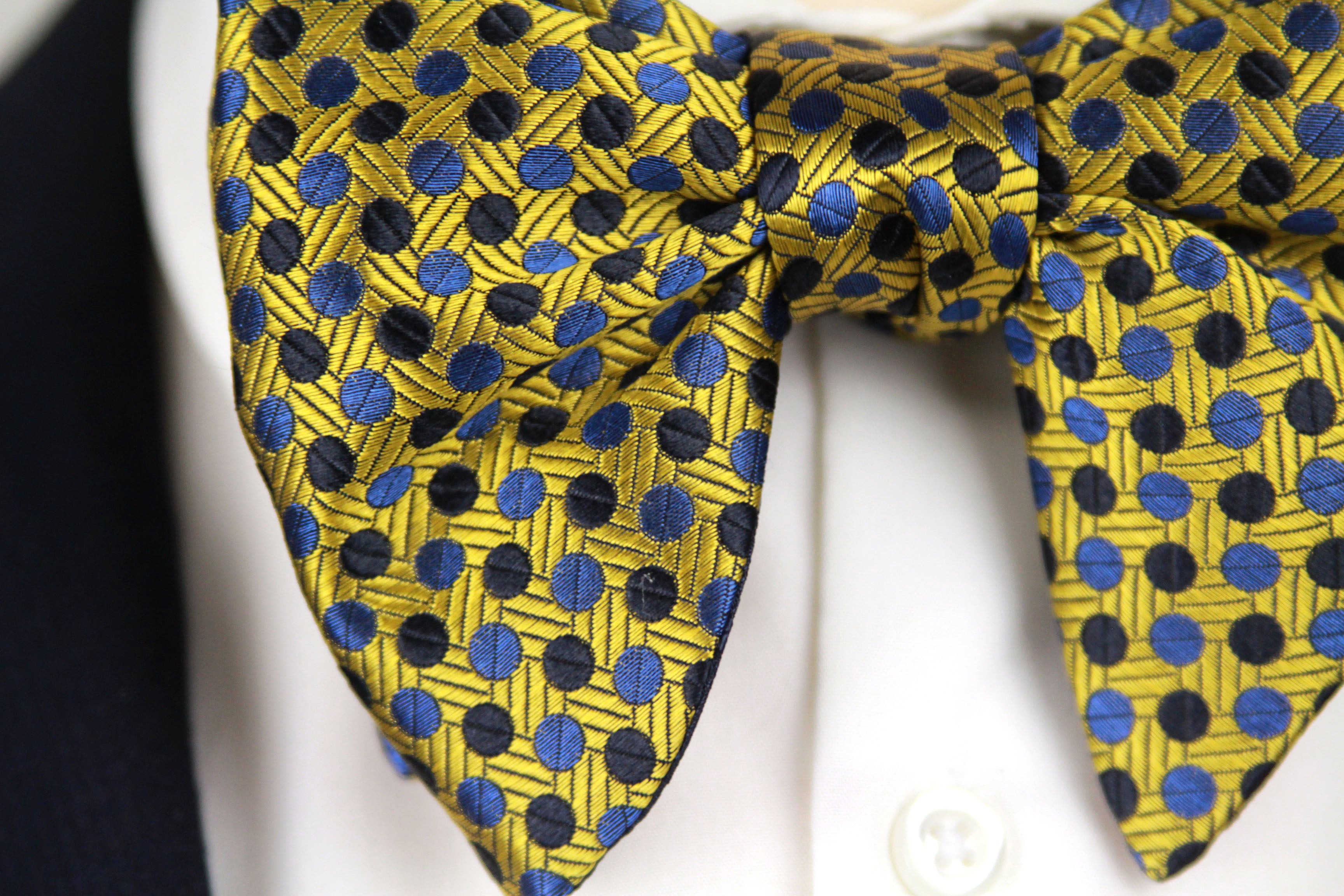 Large Men's Bow Tie