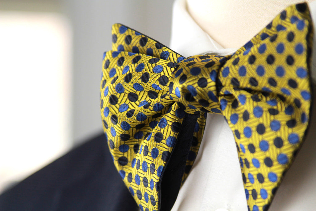 Large Men's Bow Tie