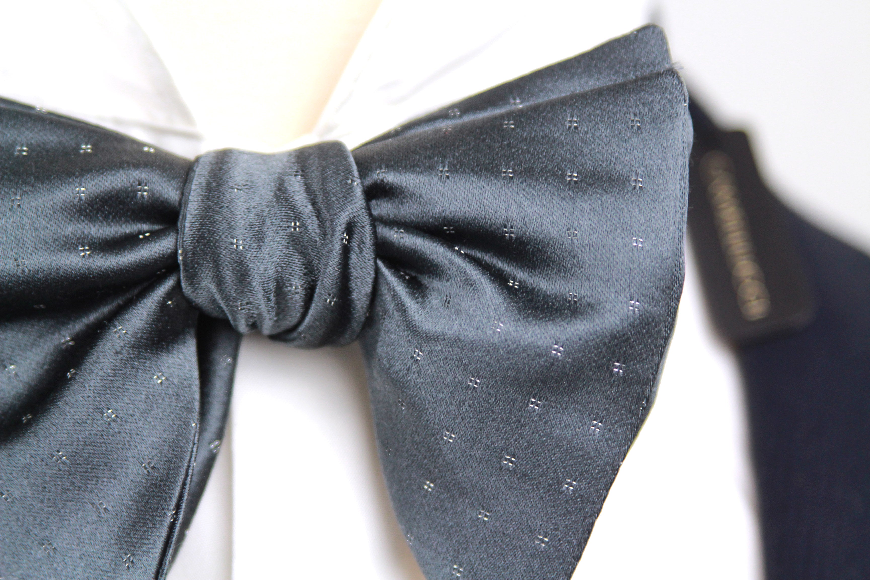 Grey Silver Polka Dot Big Butterfly Bow tie