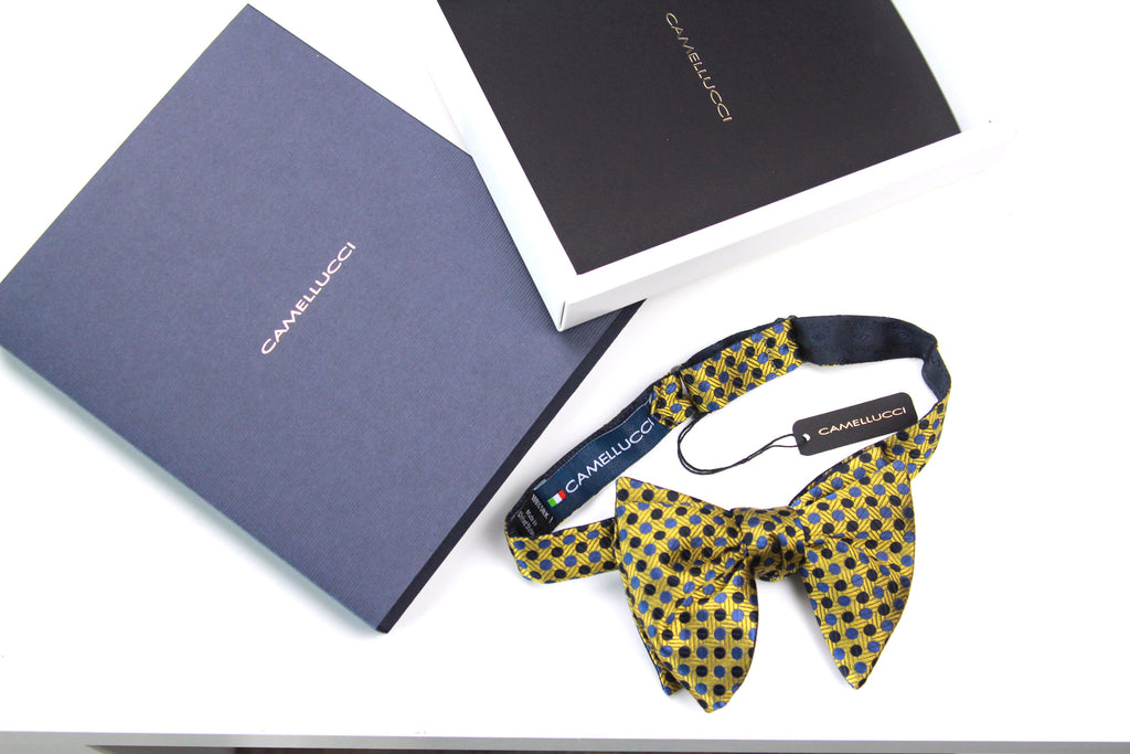 Large Men's Bow Tie