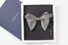 Load image into Gallery viewer, Grey Big Butterfly Silk Bow Tie

