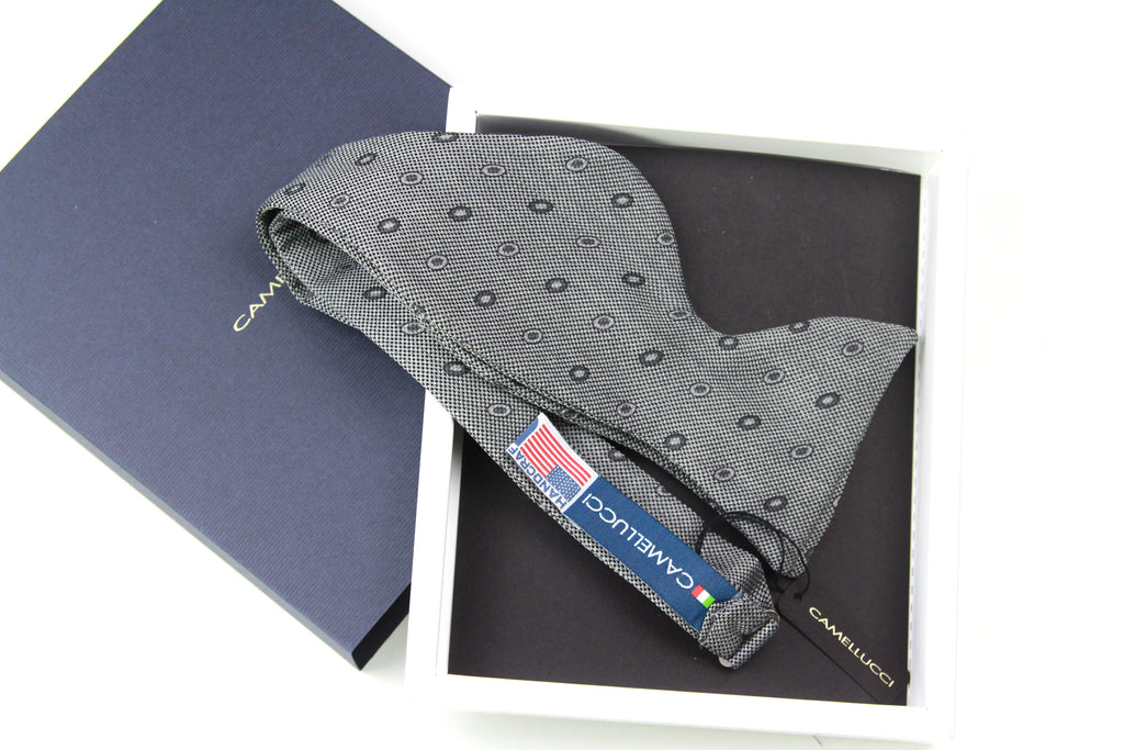 Big Butterfly Grey Ornament Silk Bow Tie