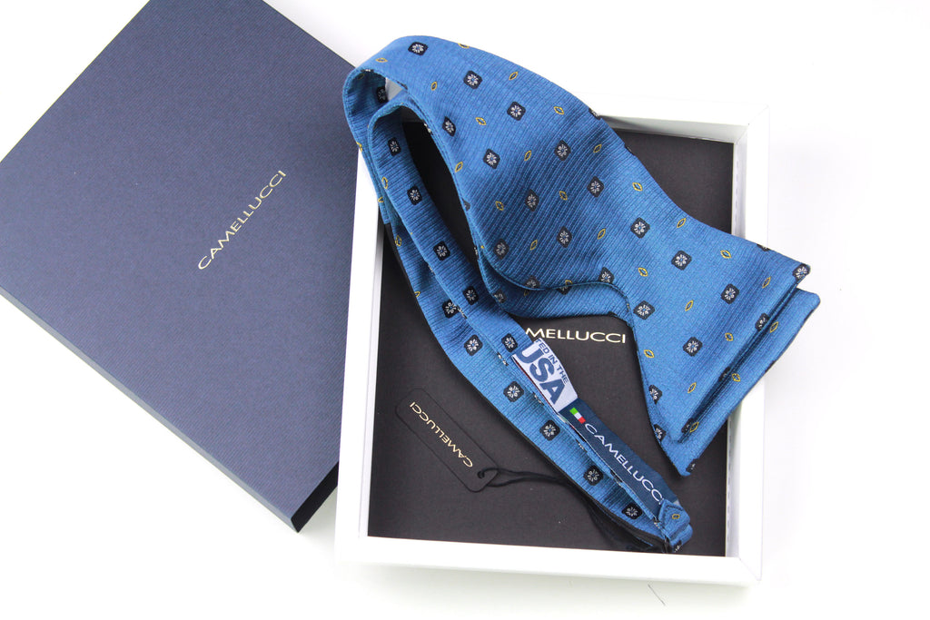 Big Butterfly Blue Ornament Silk Bow Tie