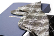 Load image into Gallery viewer, Grey Plaid Men&#39;s Large Silk Bow Tie
