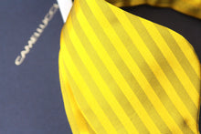 Load image into Gallery viewer, Big Butterfly Gold Yellow Striped Silk Bow Tie 
