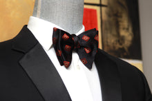 Load image into Gallery viewer, Big Butterfly Black Ornament Silk Bow Tie
