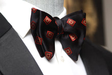 Load image into Gallery viewer, Big Butterfly Black Ornament Silk Bow Tie
