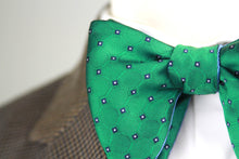 Load image into Gallery viewer, Big Butterfly Reversible Green Geometric ornament Blue Striped Silk Bow Tie
