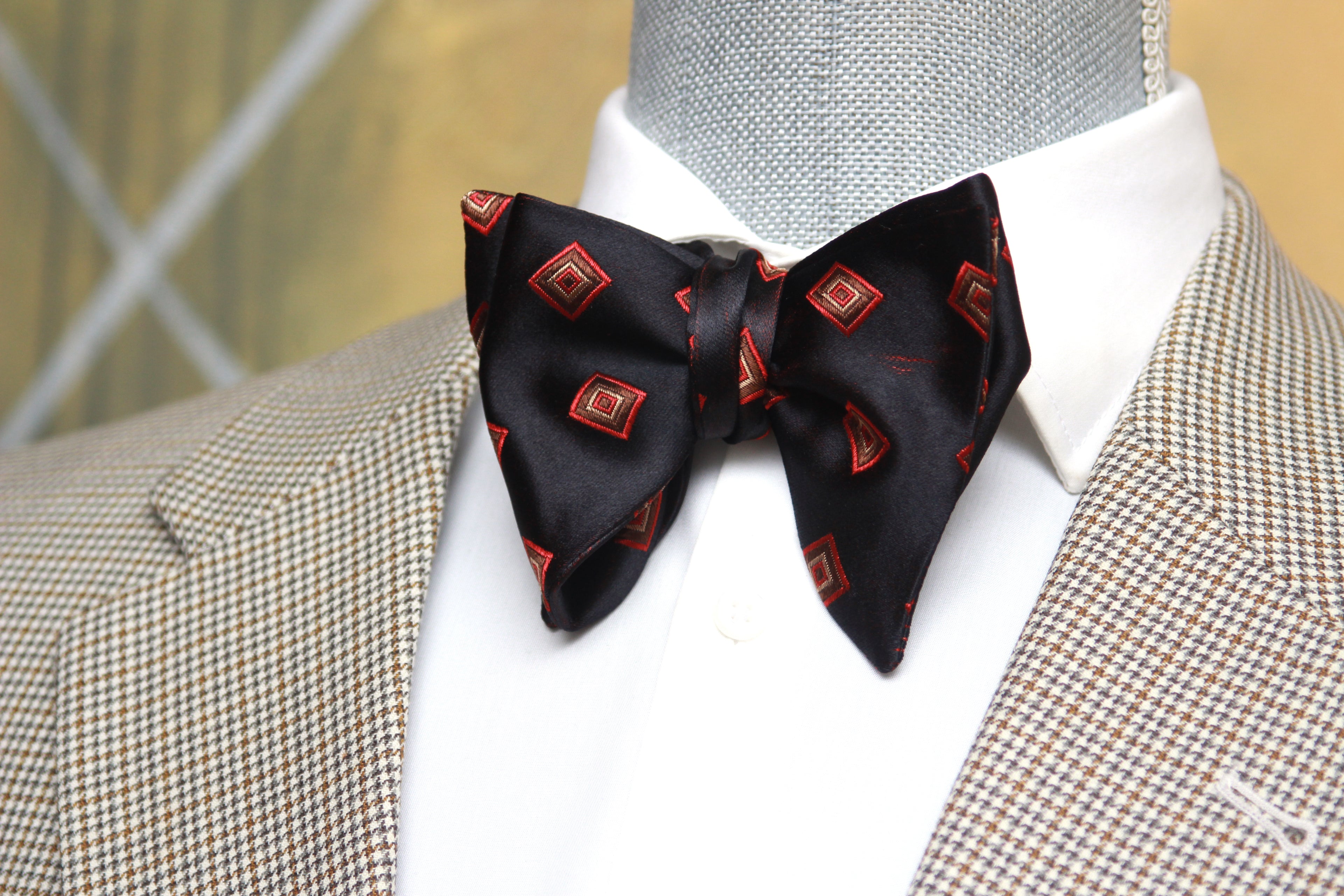 Men's Large Silk Bow Tie