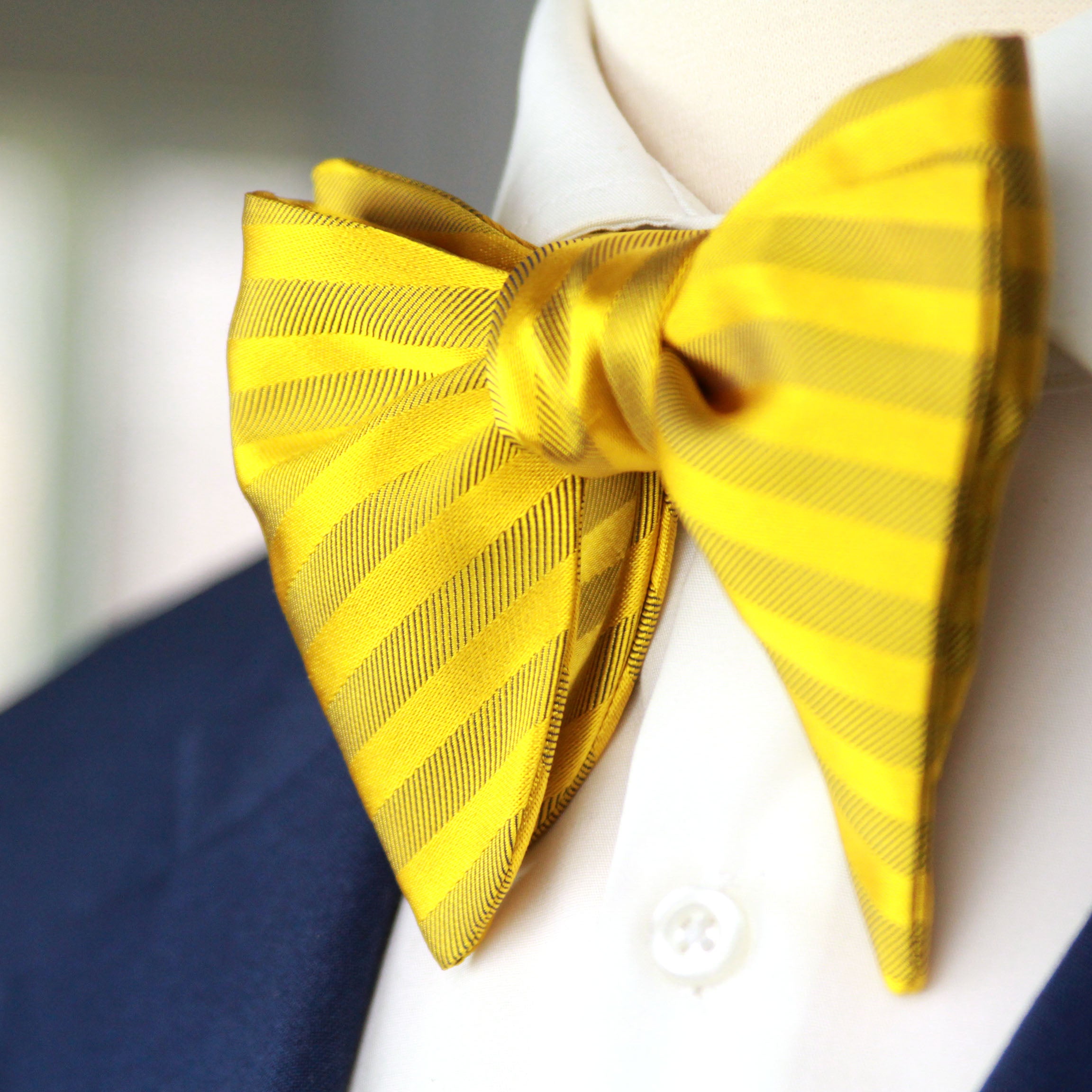 Big Butterfly Gold Yellow Striped Silk Bow Tie 