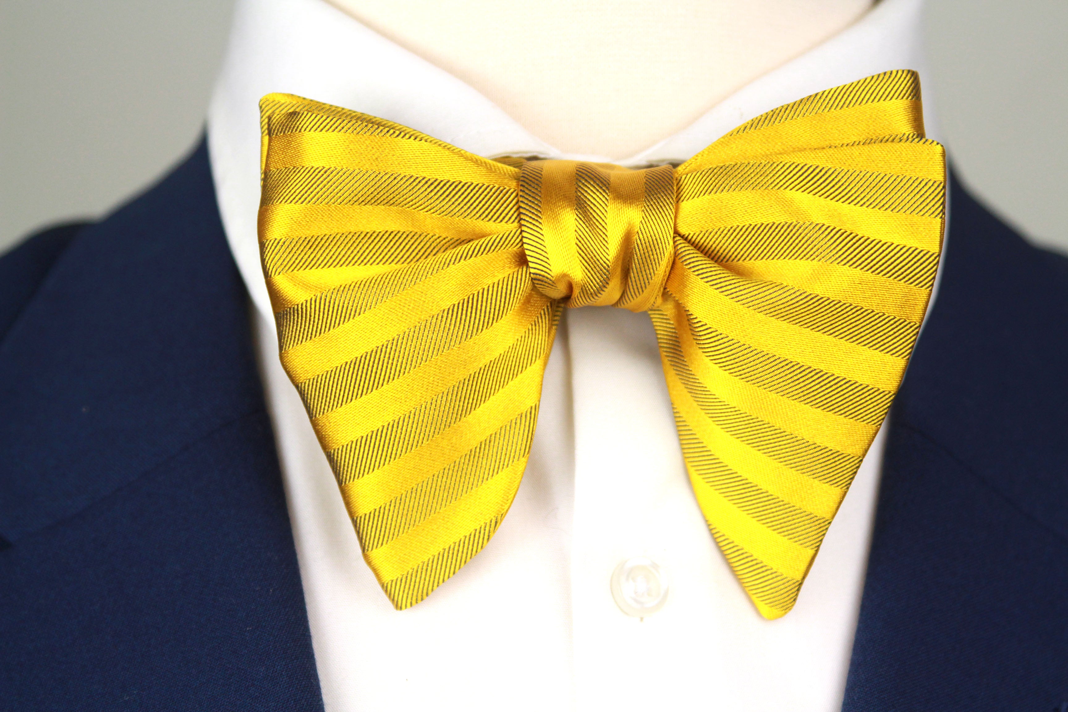 Big Butterfly Gold Yellow Striped Silk Bow Tie 