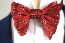 Load image into Gallery viewer, Large Self-tied Red Bow Tie
