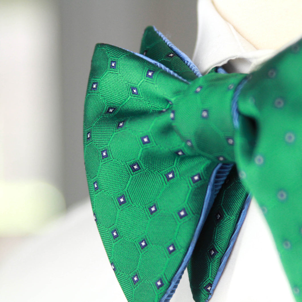 Big Butterfly Reversible Green Geometric ornament Blue Striped Silk Bow Tie