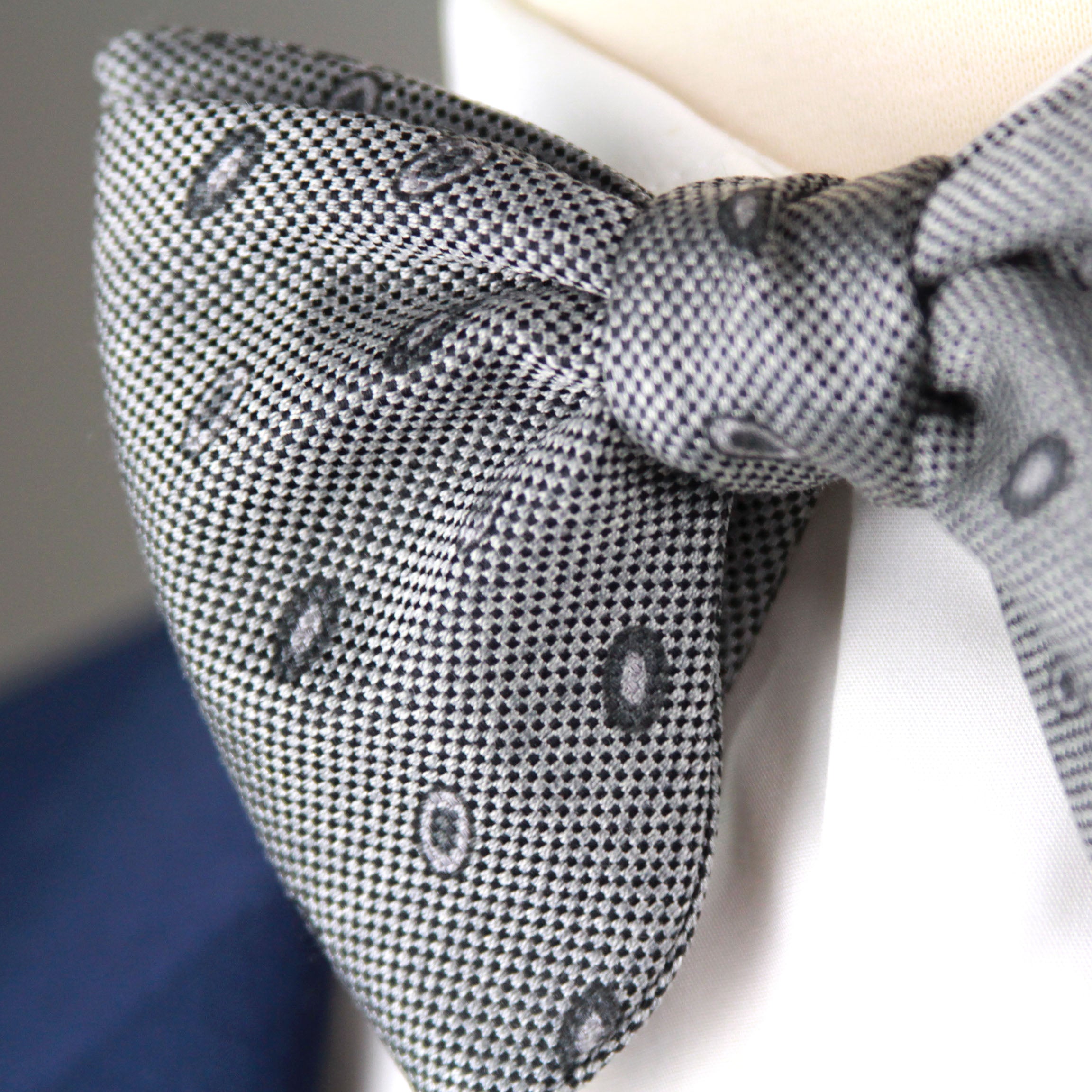 Big Butterfly Grey Ornament Silk Bow Tie