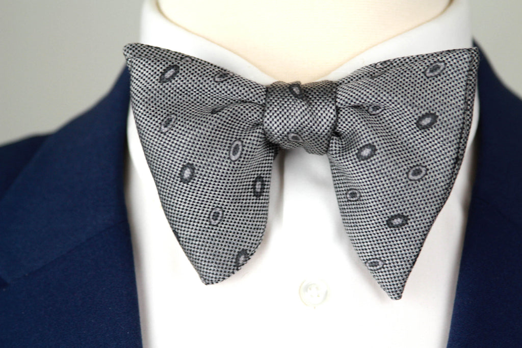 Big Butterfly Grey Ornament Silk Bow Tie