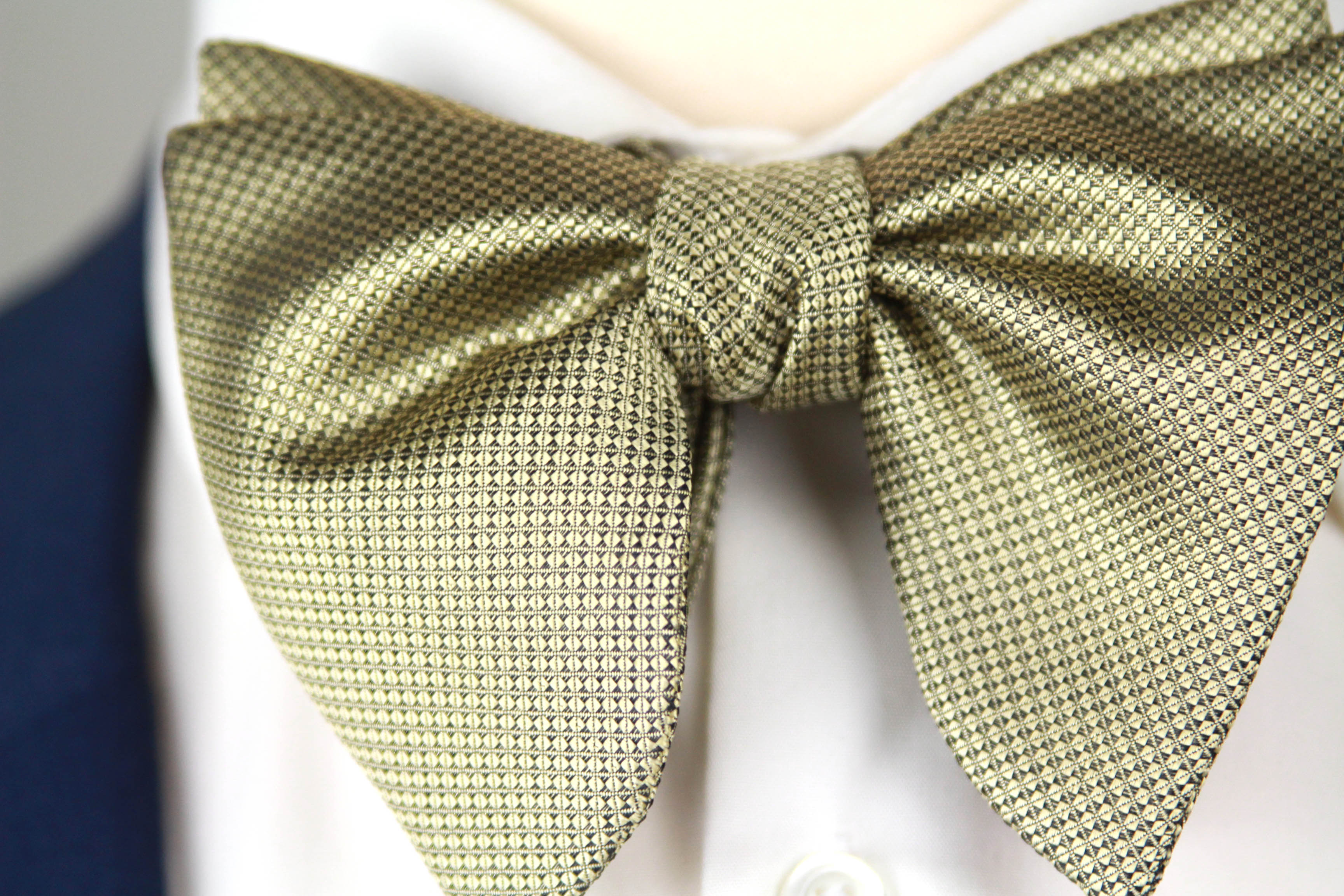Big Butterfly Gold Bronze Ornament Silk Bow Tie