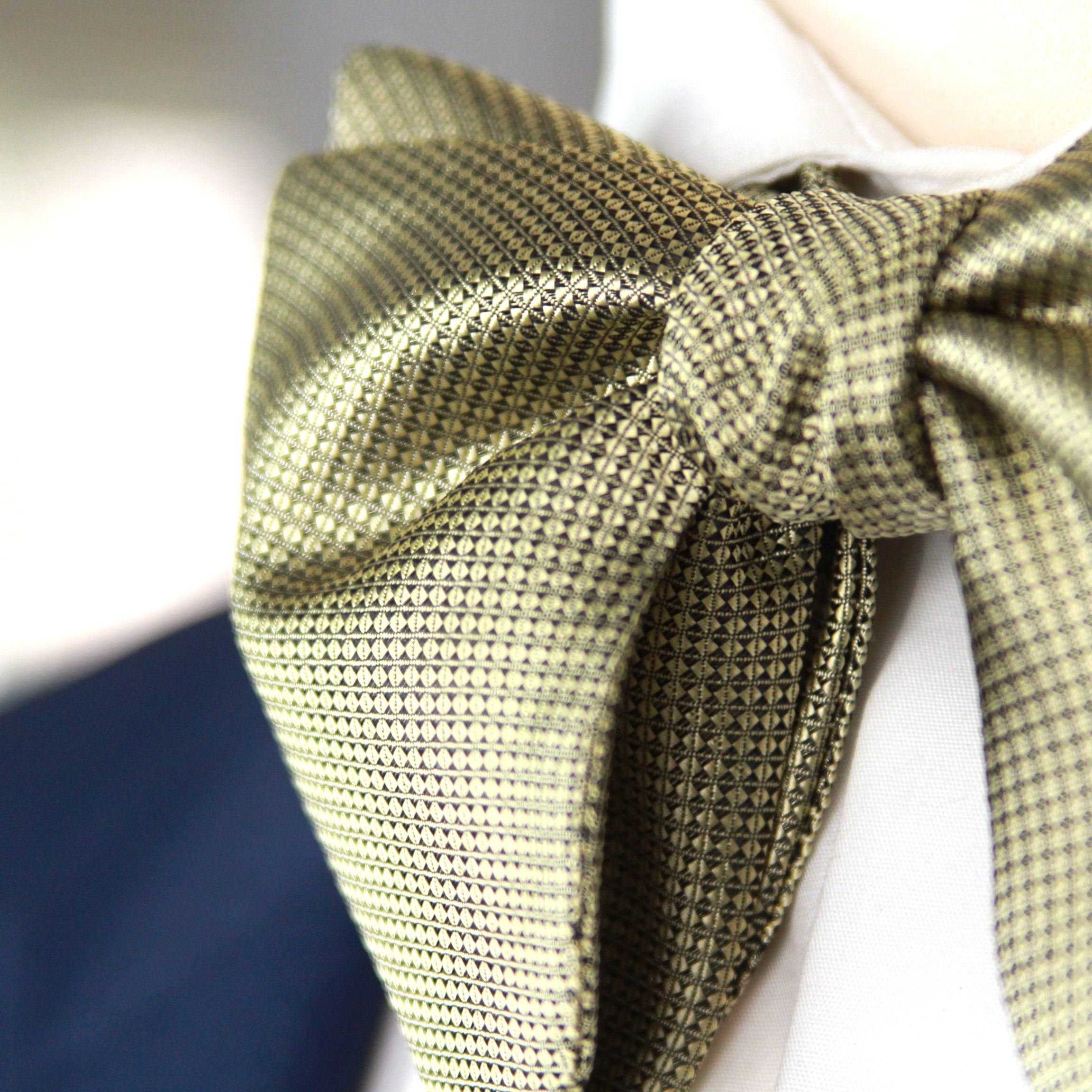 Big Butterfly Gold Bronze Ornament Silk Bow Tie