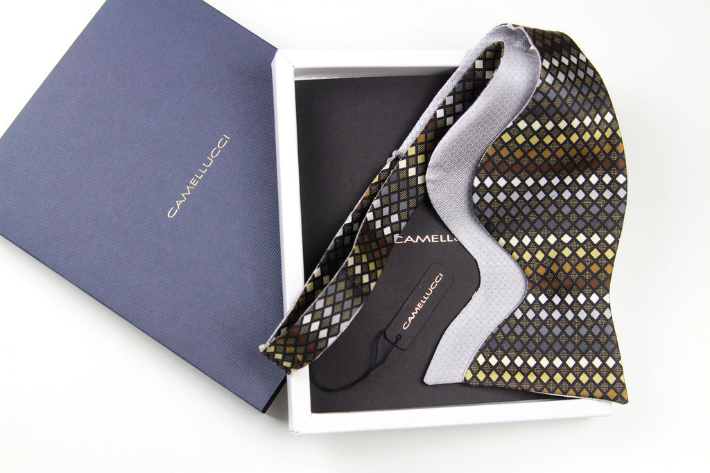 Large men's Bow tie