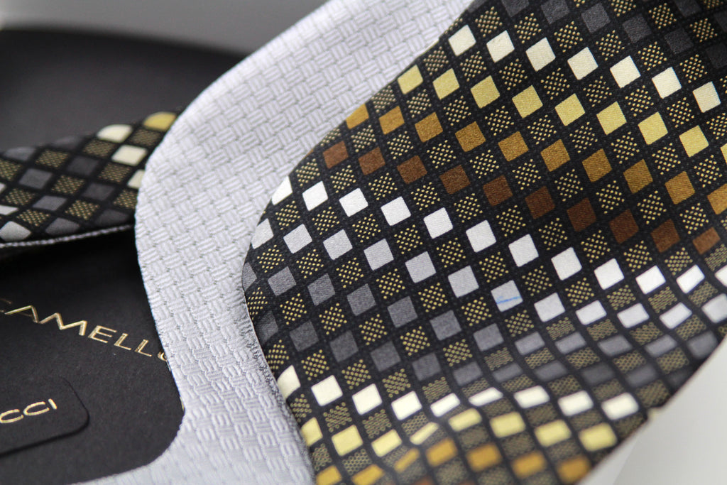 Large men's Bow tie
