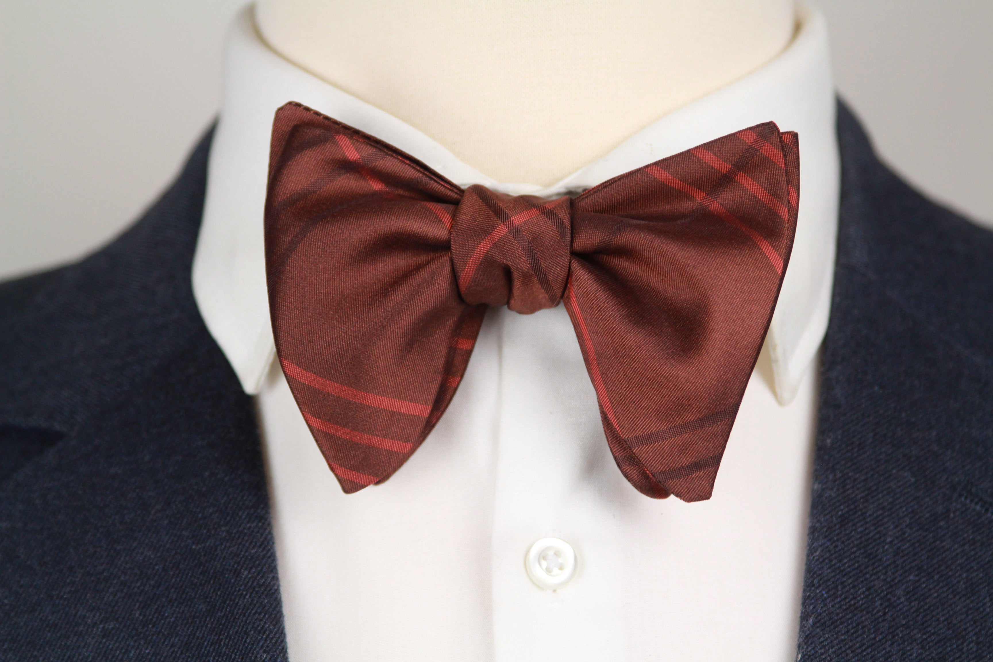 Small Butterfly Brown Plaid Silk Bow Tie S652small