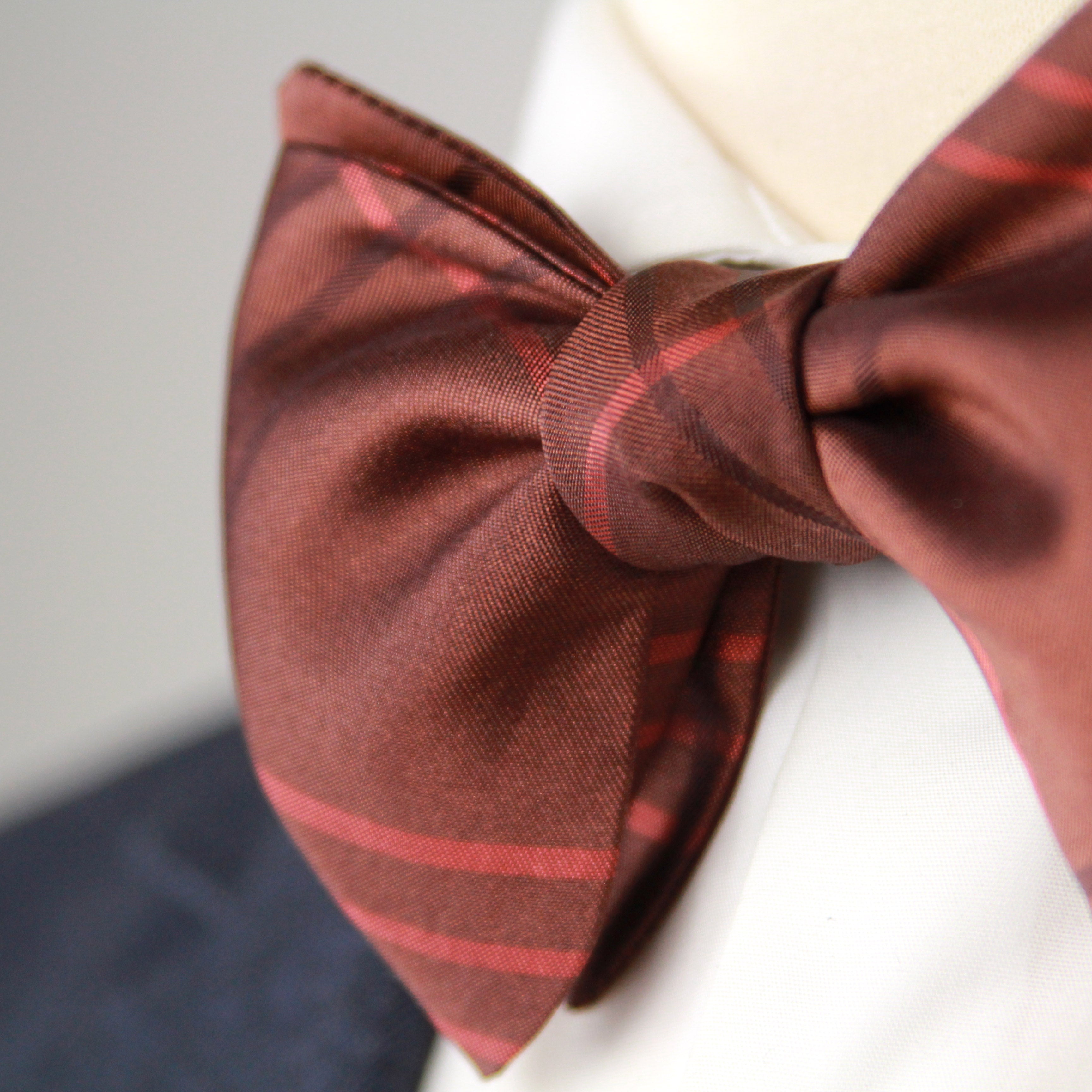 Small Butterfly Brown Plaid Silk Bow Tie S652small