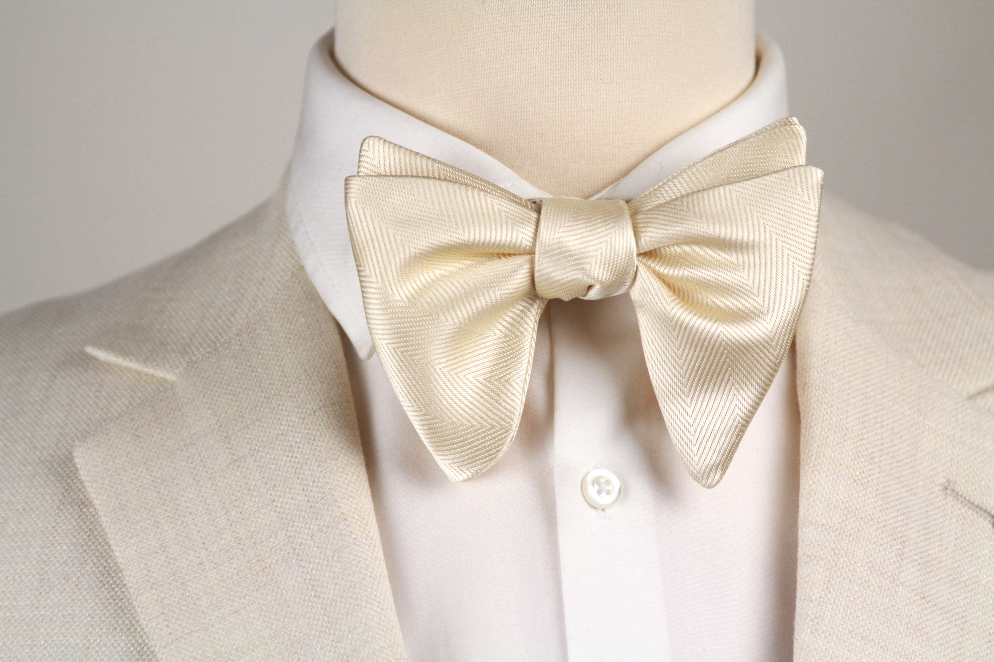 Men's Large Silk Bow Tie