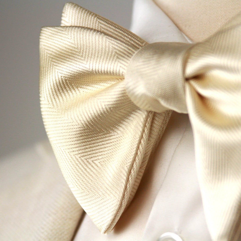 Men's Large Silk Bow Tie