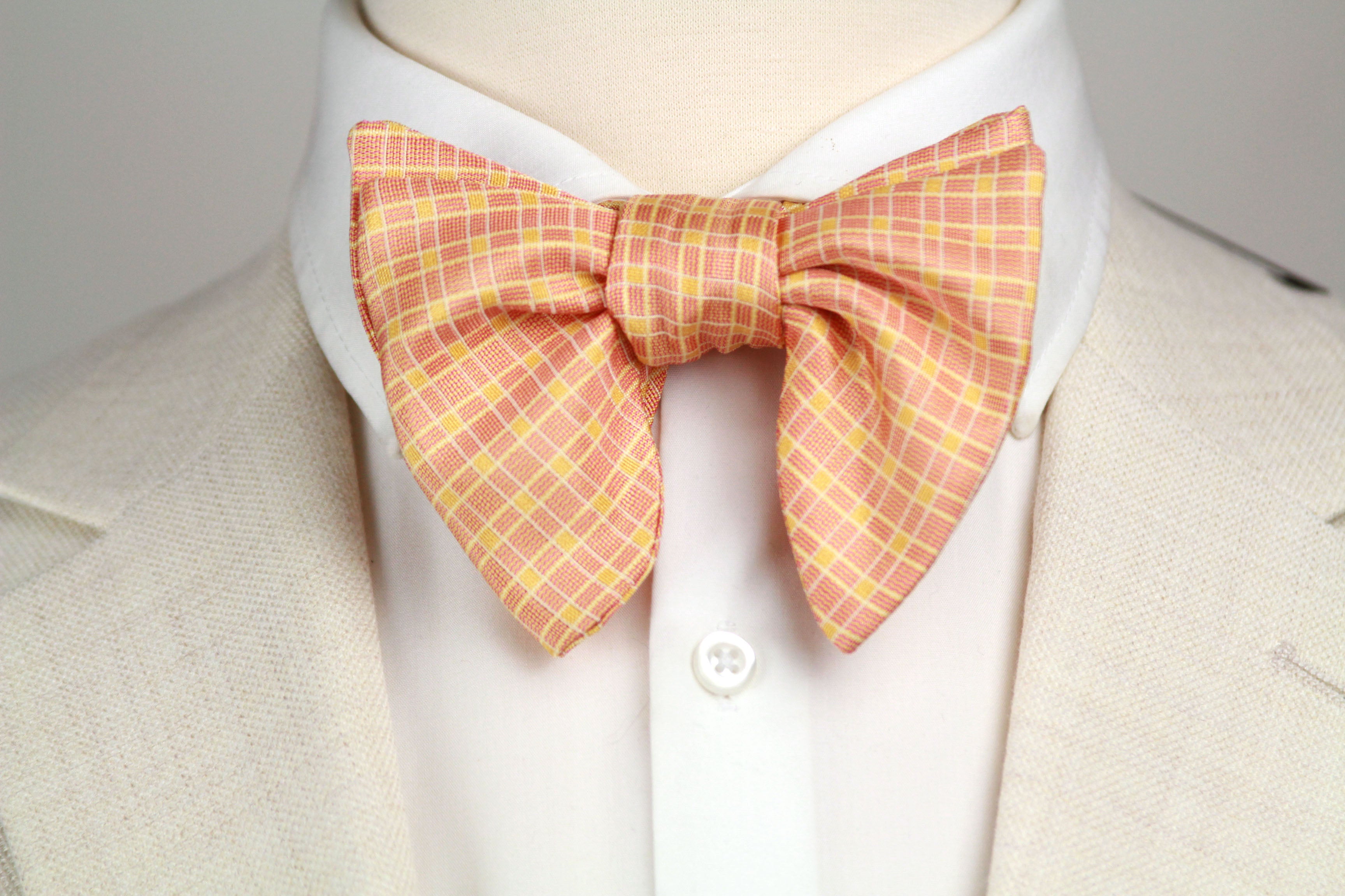 Big Butterfly Orange Plaid Silk Bow Tie S708