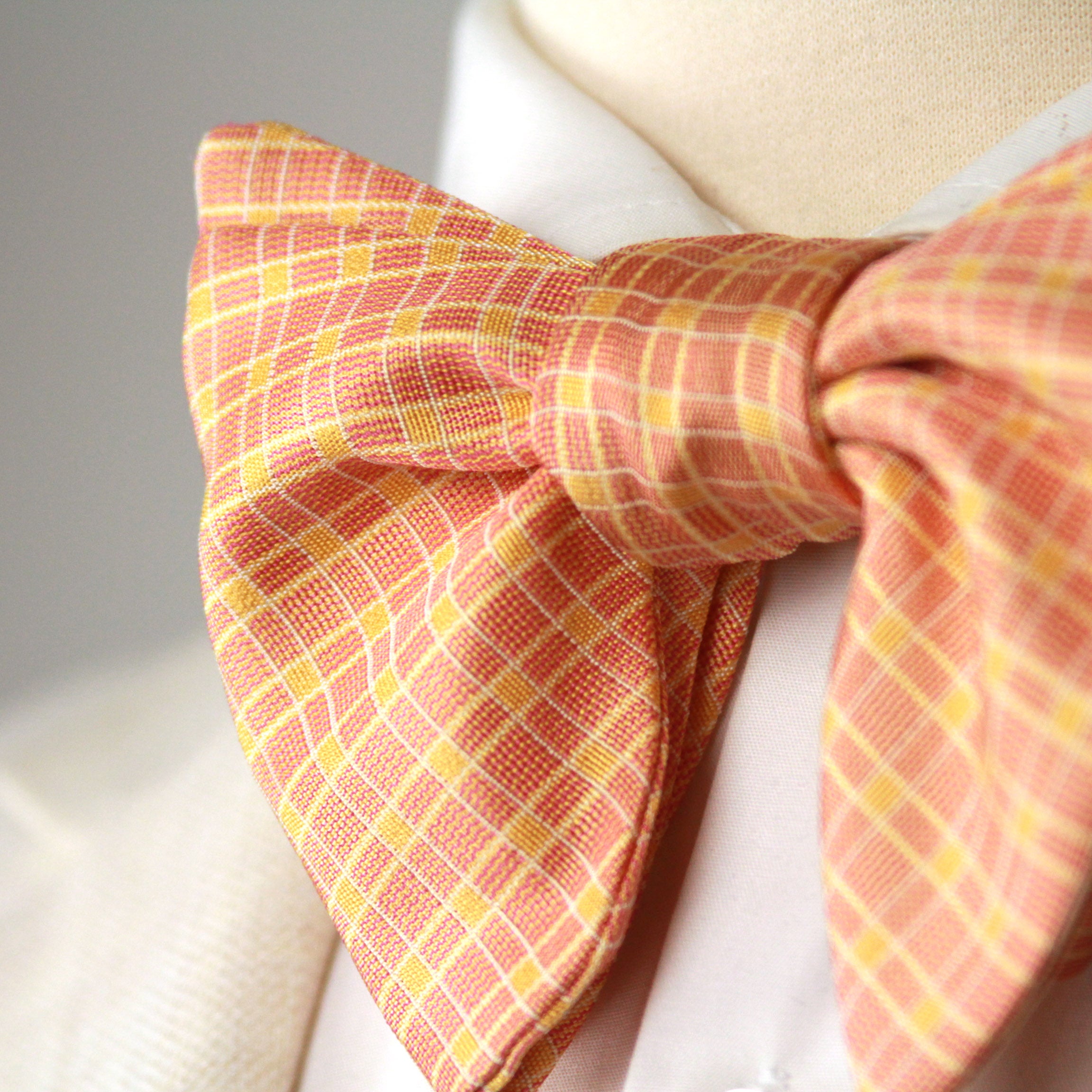 Big Butterfly Orange Plaid Silk Bow Tie S708