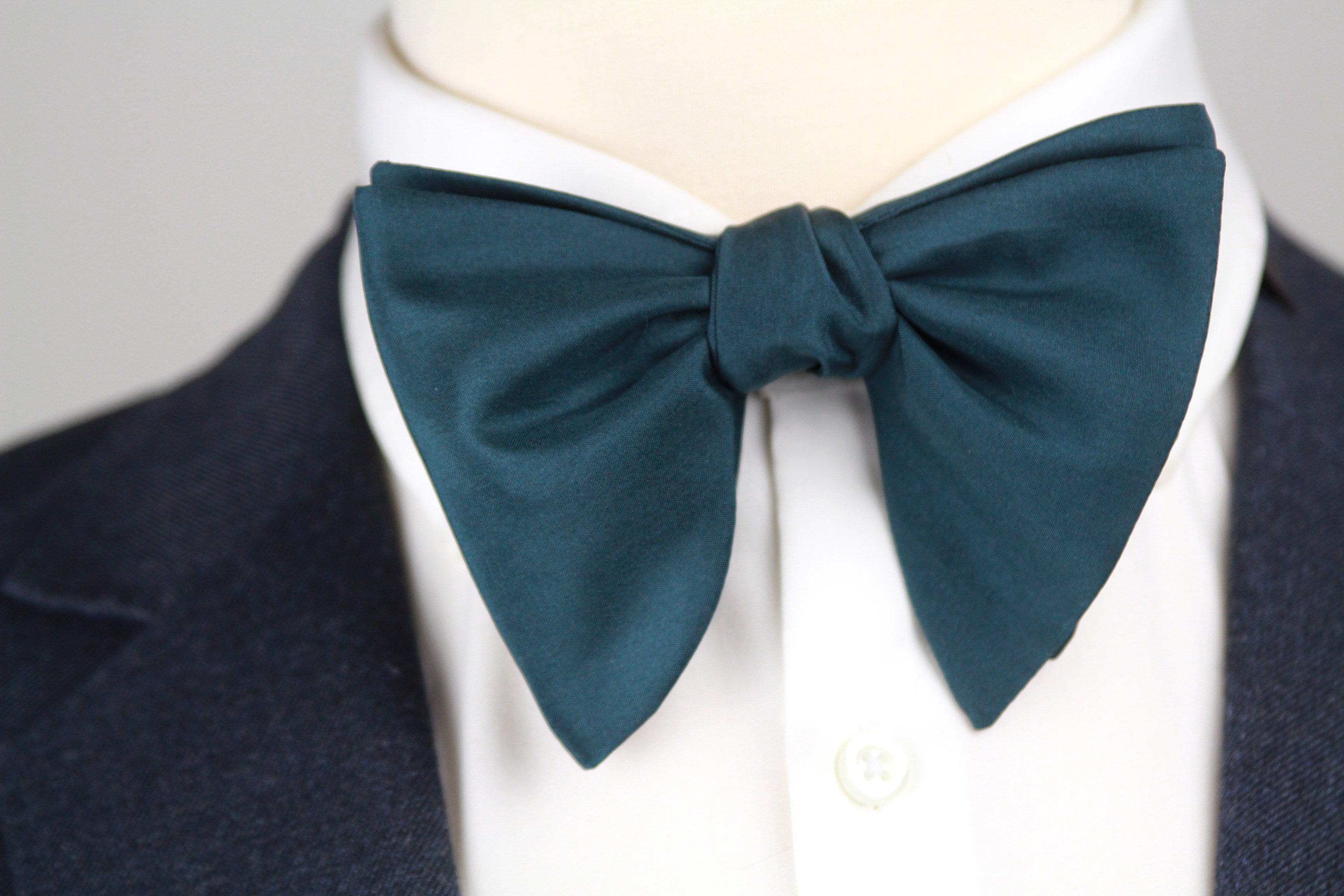 Men's midnight green teal Large Silk Bow Tie S719