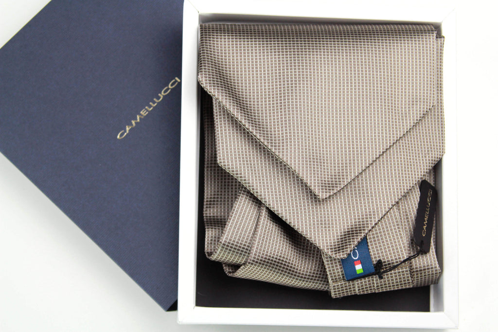 Silk Men's Ascot SKU: A214