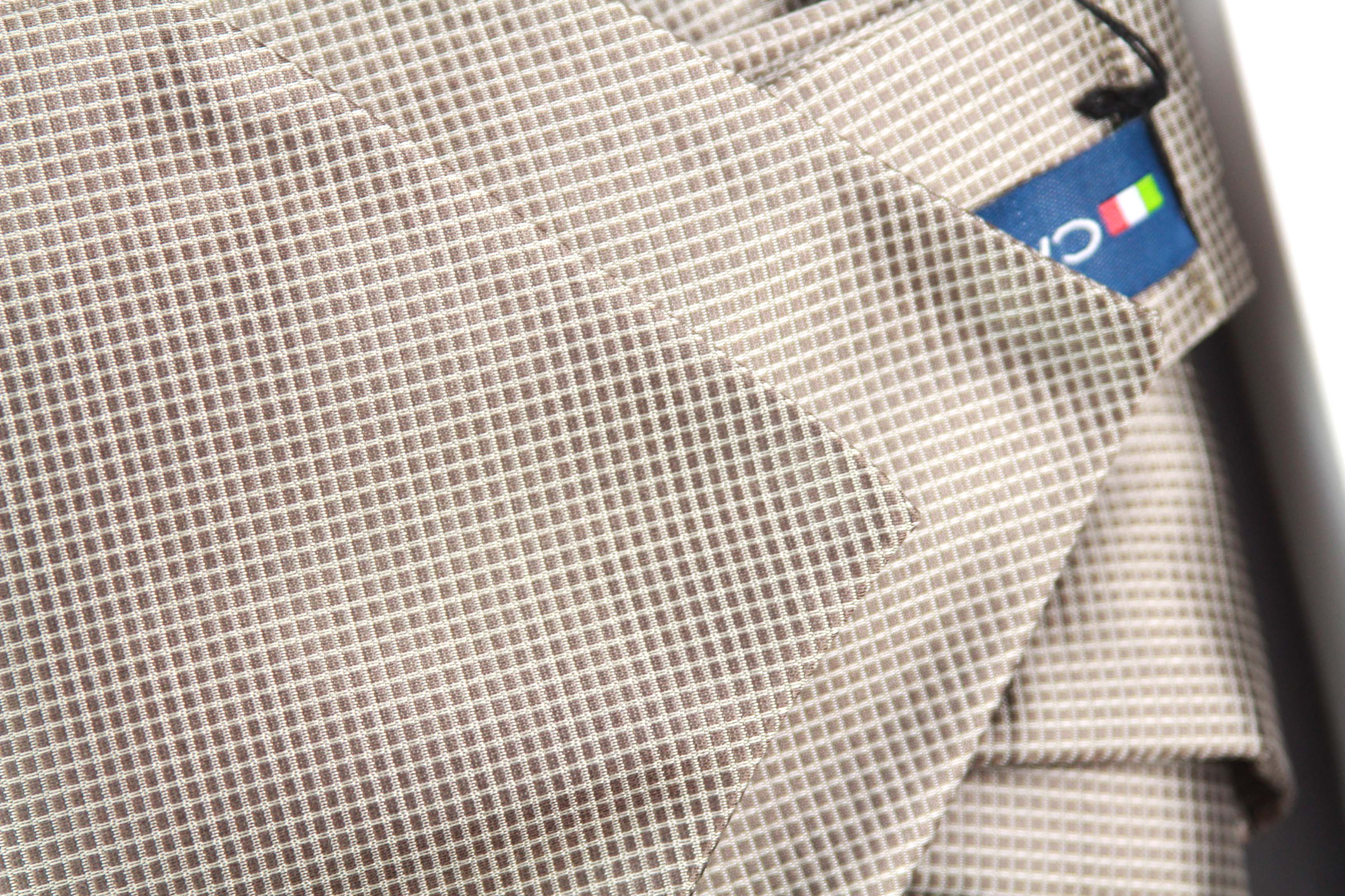 Silk Men's Ascot SKU: A214