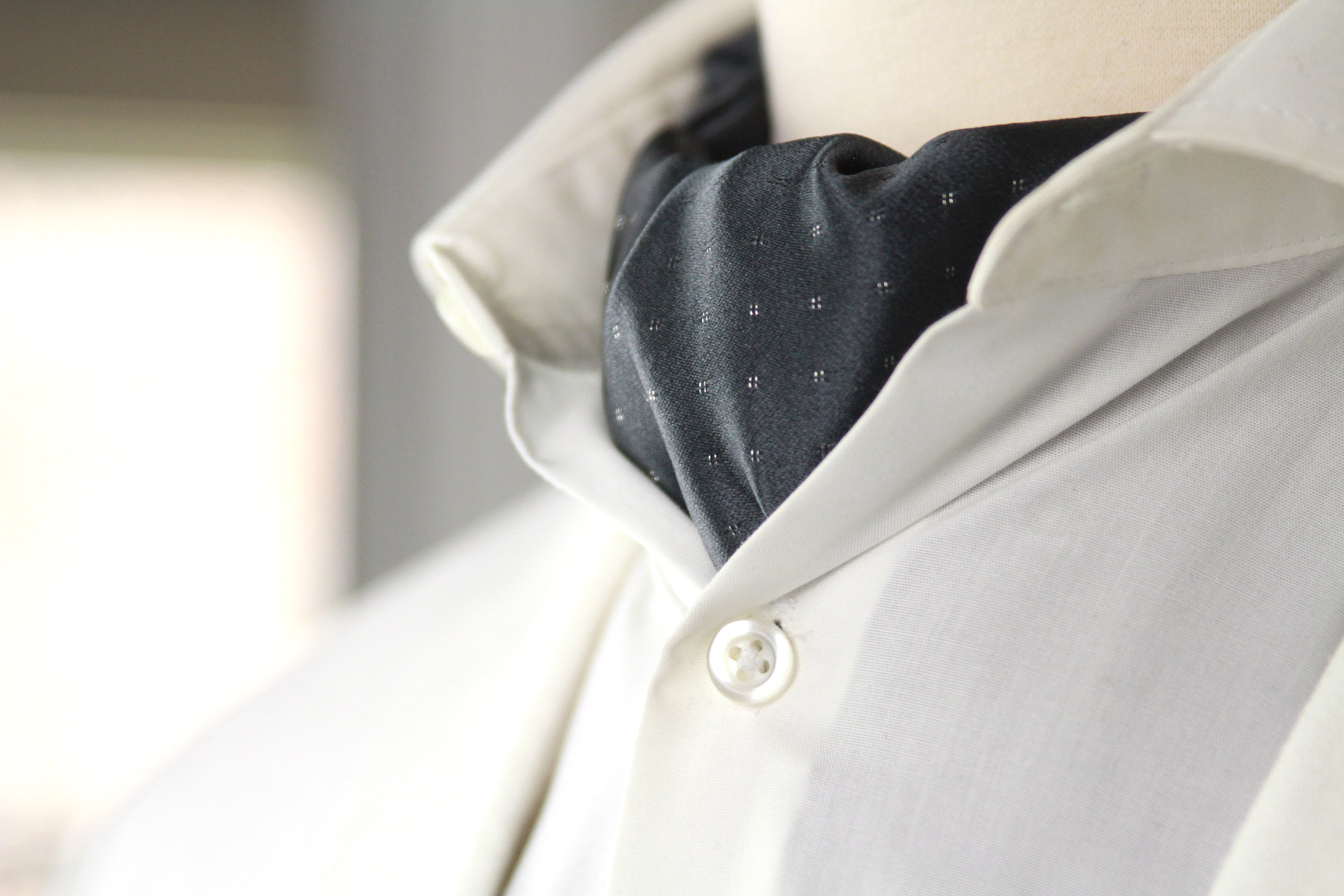 Silk Men's Ascot Grey Geometrical ornament SKU: A213
