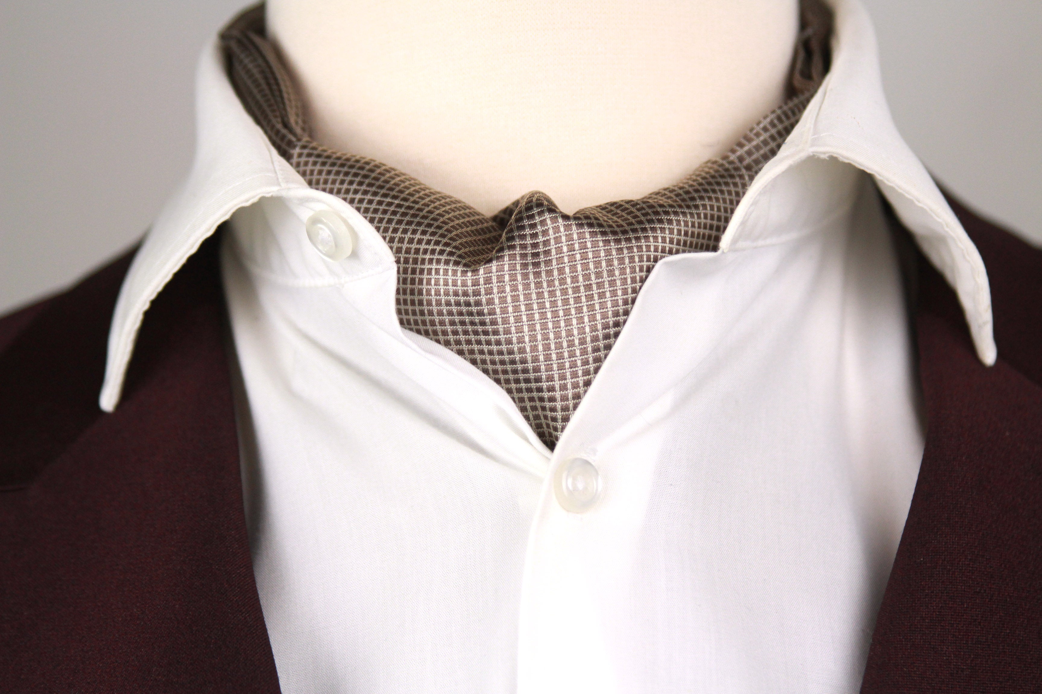 Silk Men's Ascot SKU: A214