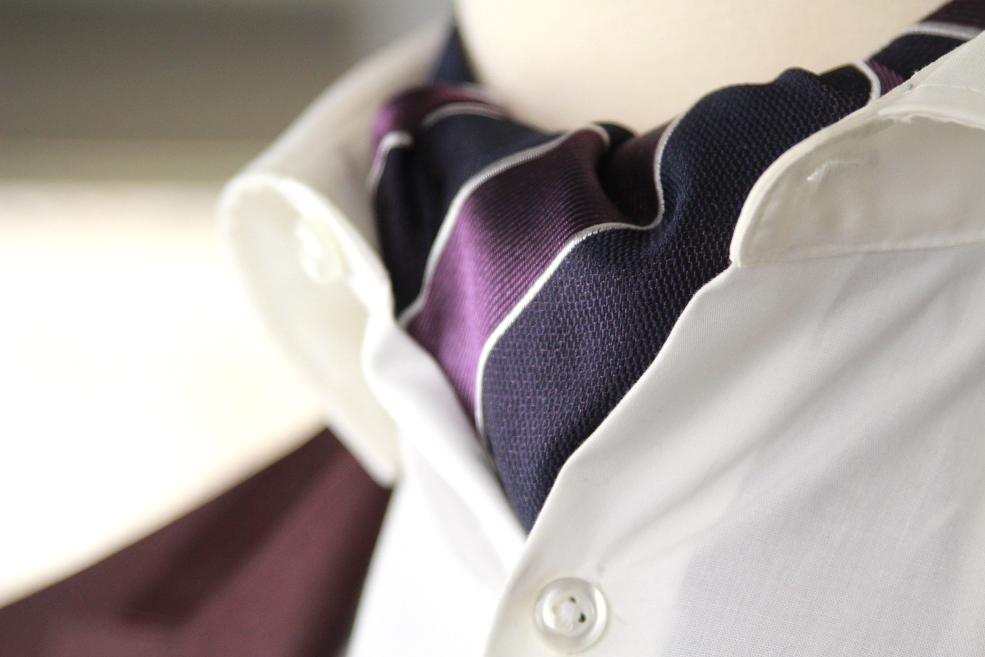 Silk Men's Ascot Grey silver purple lilac striped SKU: A216