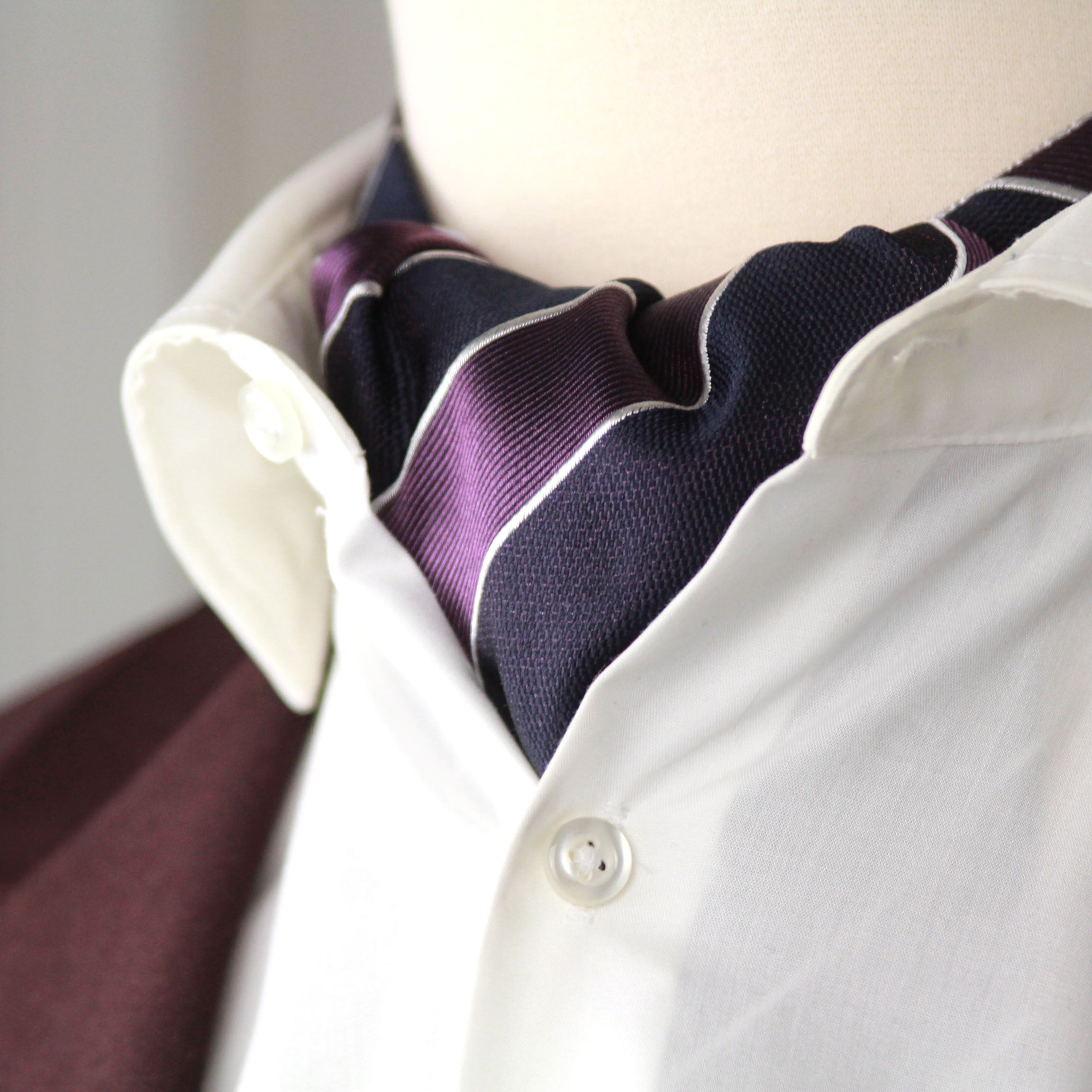 Silk Men's Ascot Grey silver purple lilac striped SKU: A216