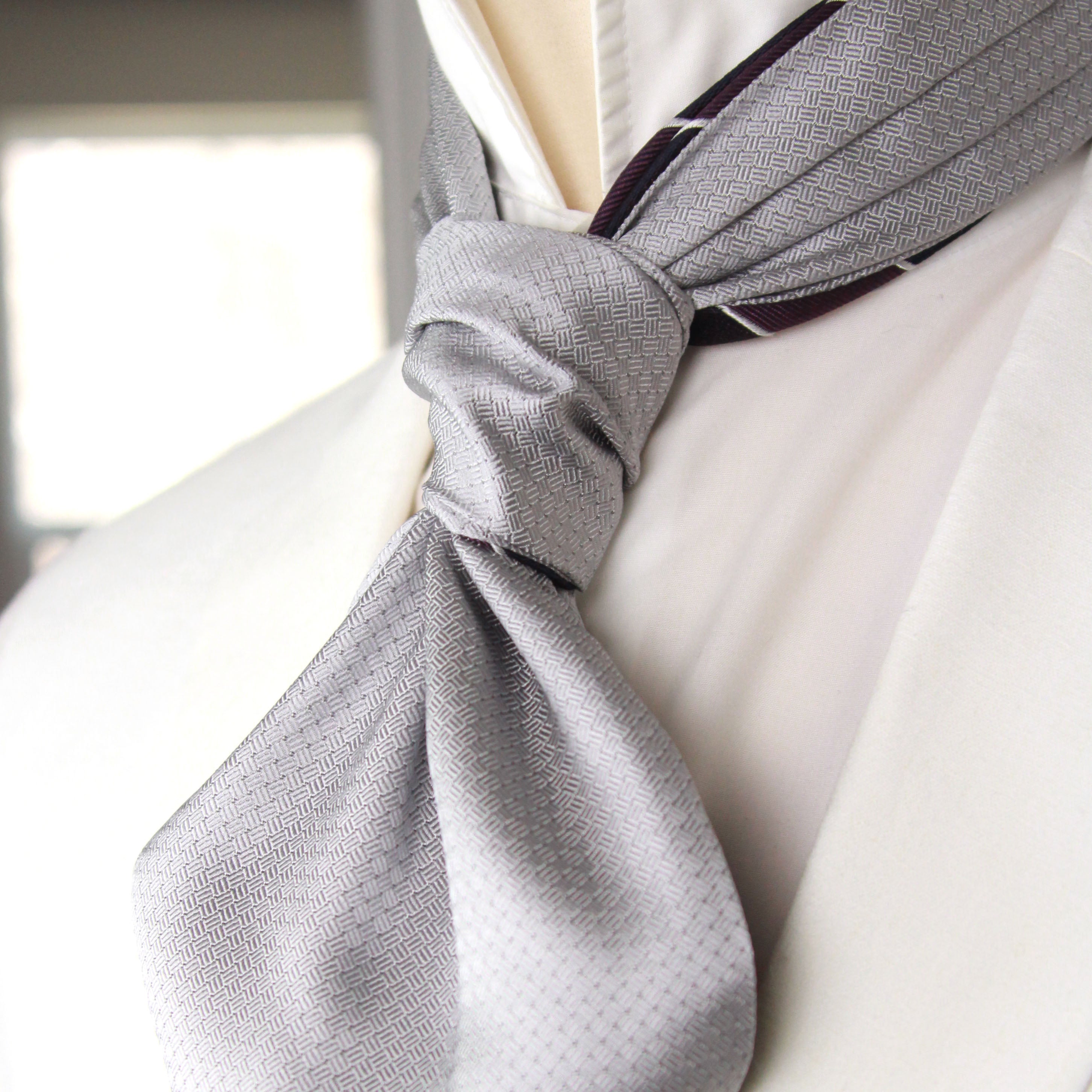 Silk Men's Ascot Grey silver purple lilac striped SKU: A216