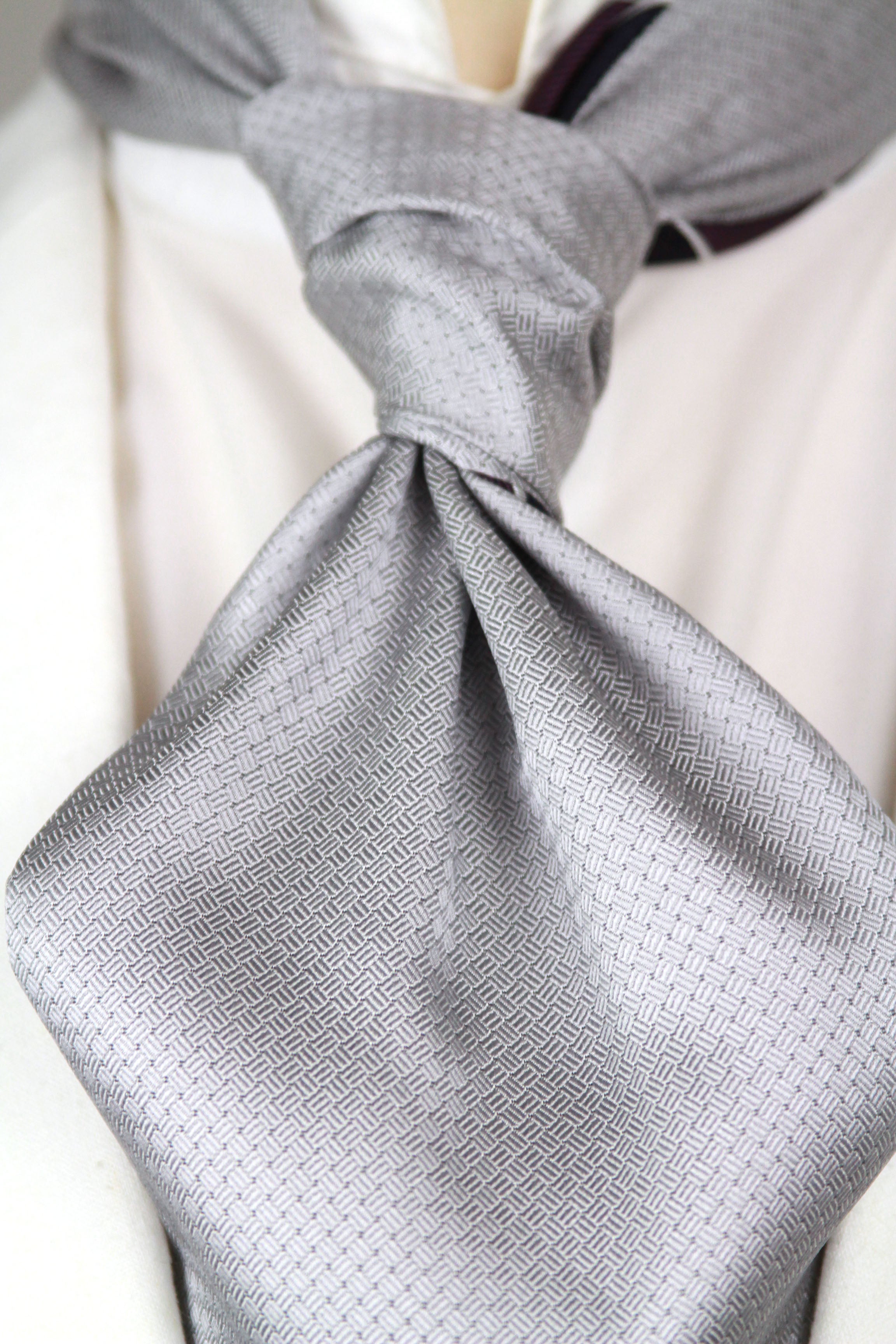 Silk Men's Ascot Grey silver purple lilac striped SKU: A216
