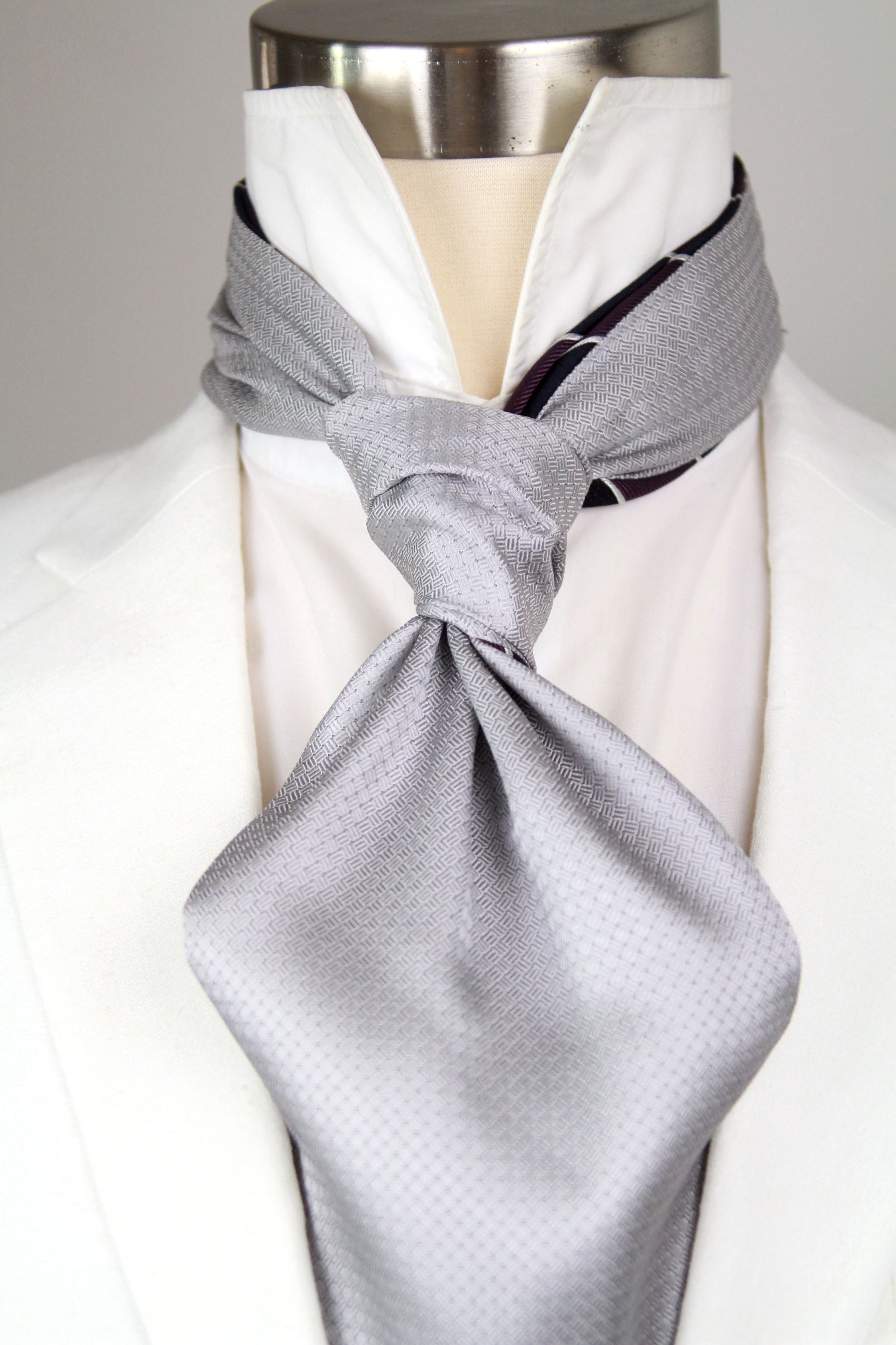 Silk Men's Ascot Grey silver purple lilac striped SKU: A216
