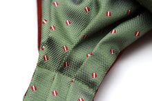 Load image into Gallery viewer, Green and Red Reversible Silk Ascot Cravat
