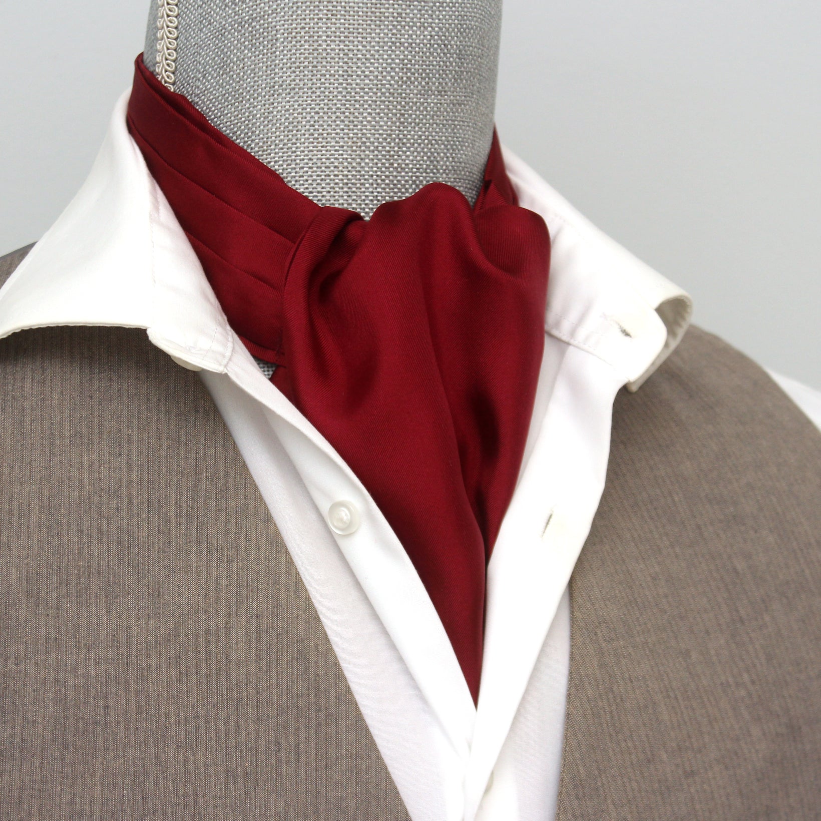 Men's Cravat Ascot Maroon Solid