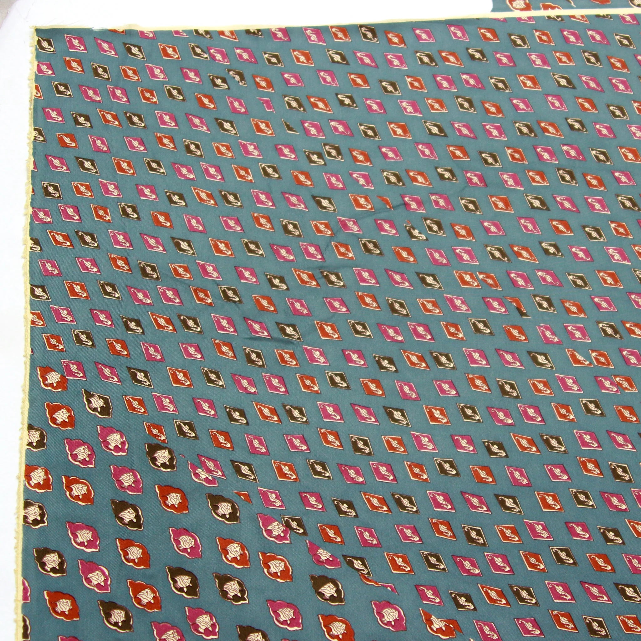 40"W x 40"L 100%Silk Fabric Piece