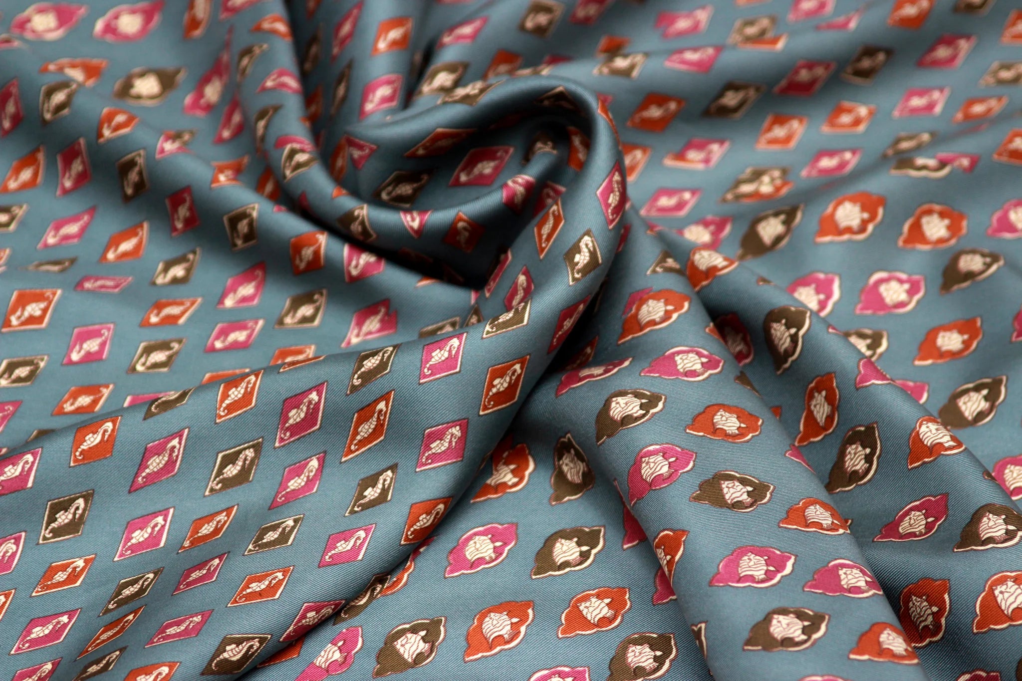 40"W x 40"L 100%Silk Fabric Piece